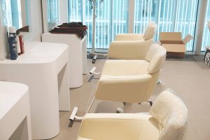 Кресло модель 185 с натуральной отделкой