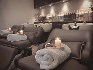 SPA-мойка BÜCE 272F в женском салоне красоты